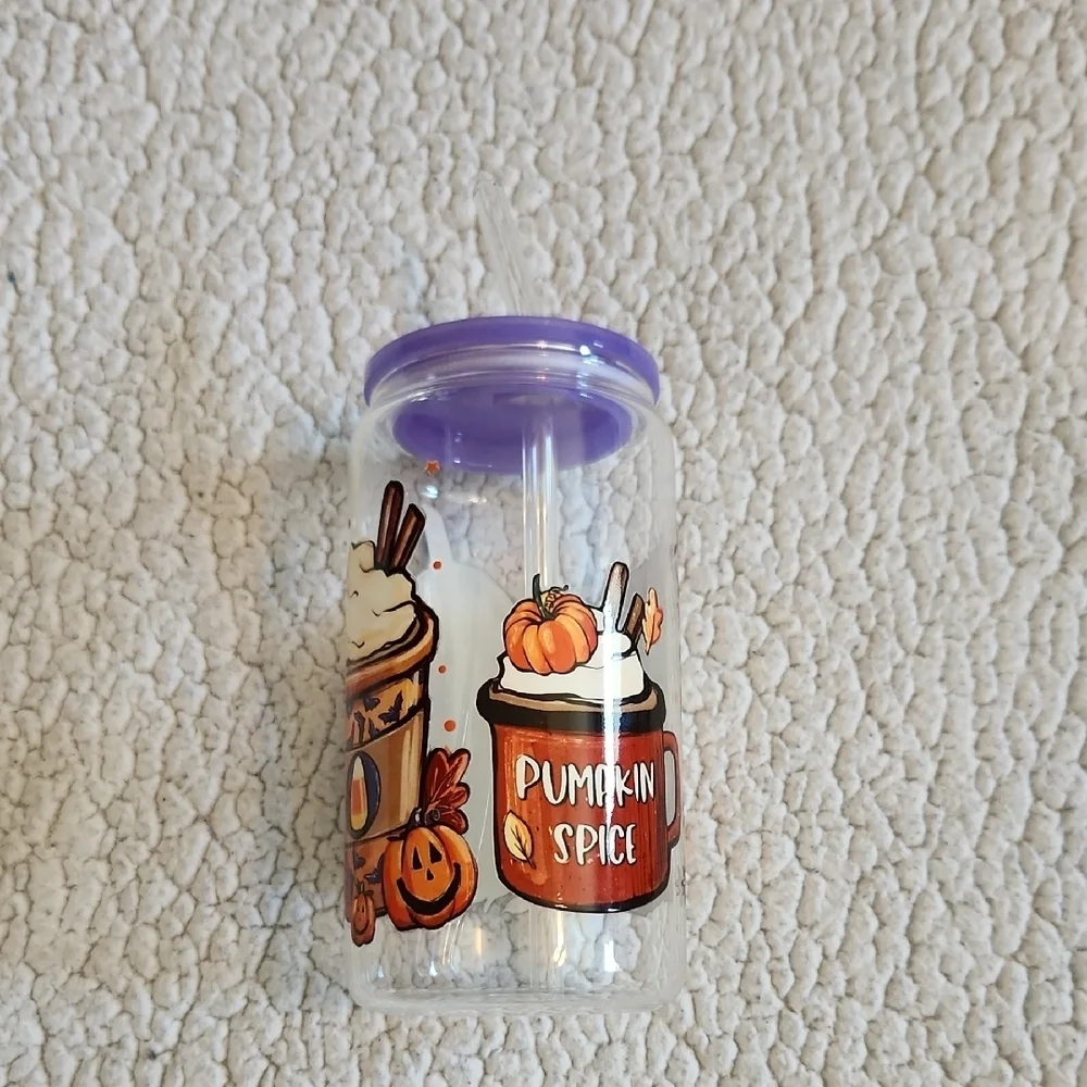 NWOT Halloween Fall Pumpkin Spice Glass Tumbler